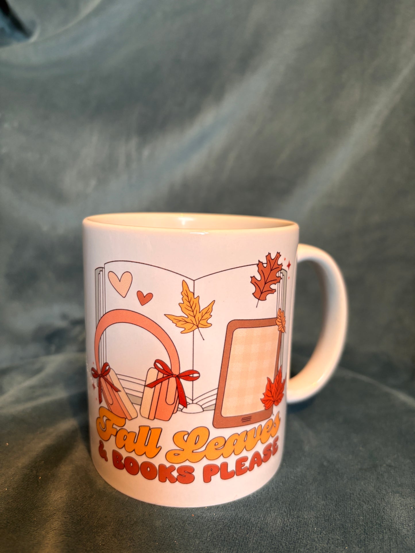 Fall leaves and books please mug