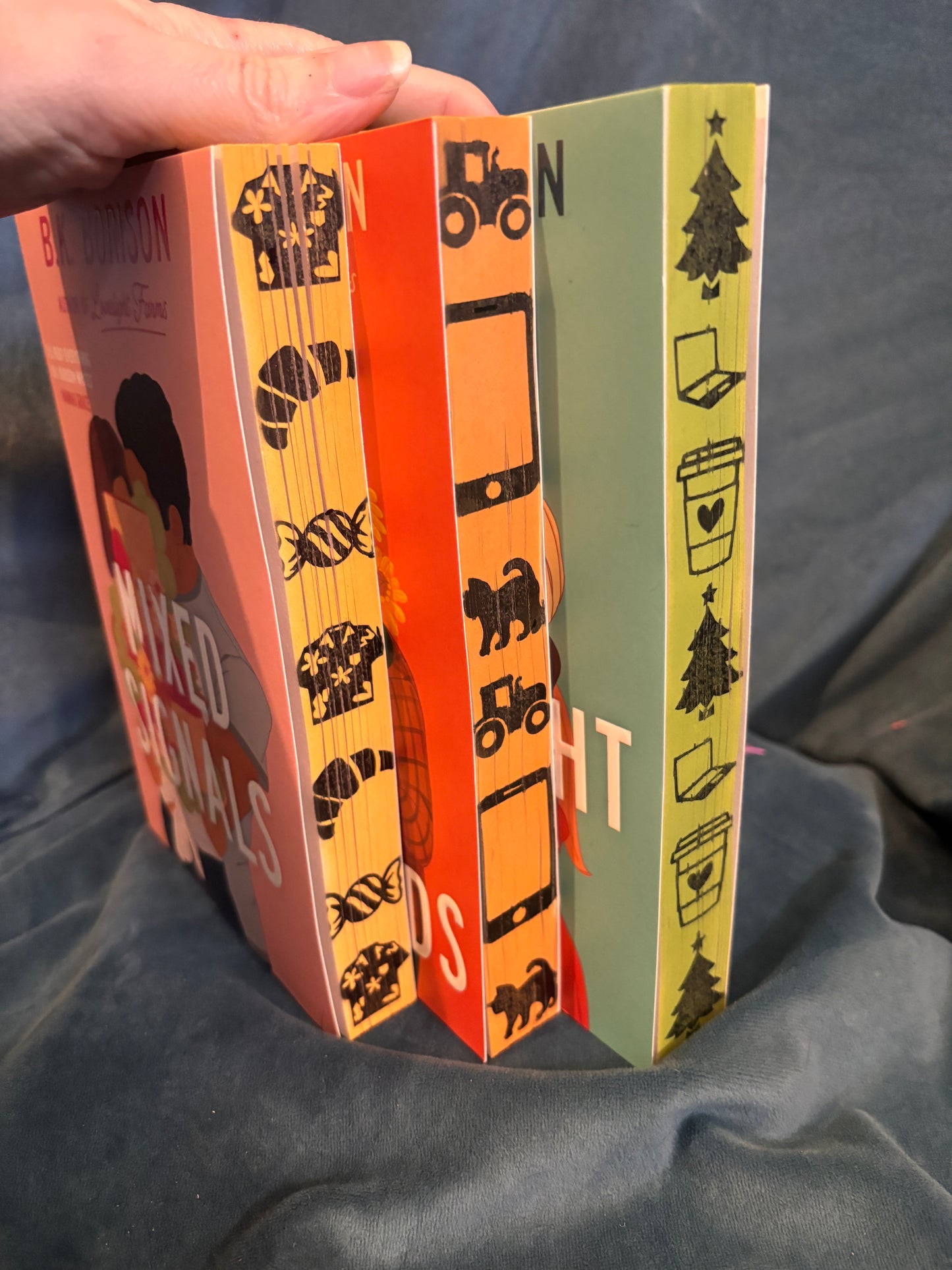 Love light Farm Sprayed Edges